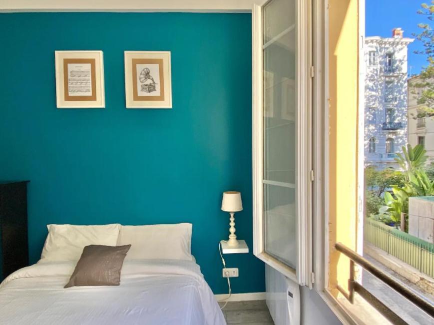 Budget Studio Berlioz Apartment Nice Exterior photo